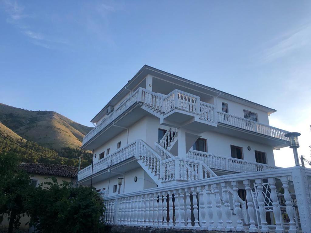 Hotel Shkodra Lake Široka Exterior foto